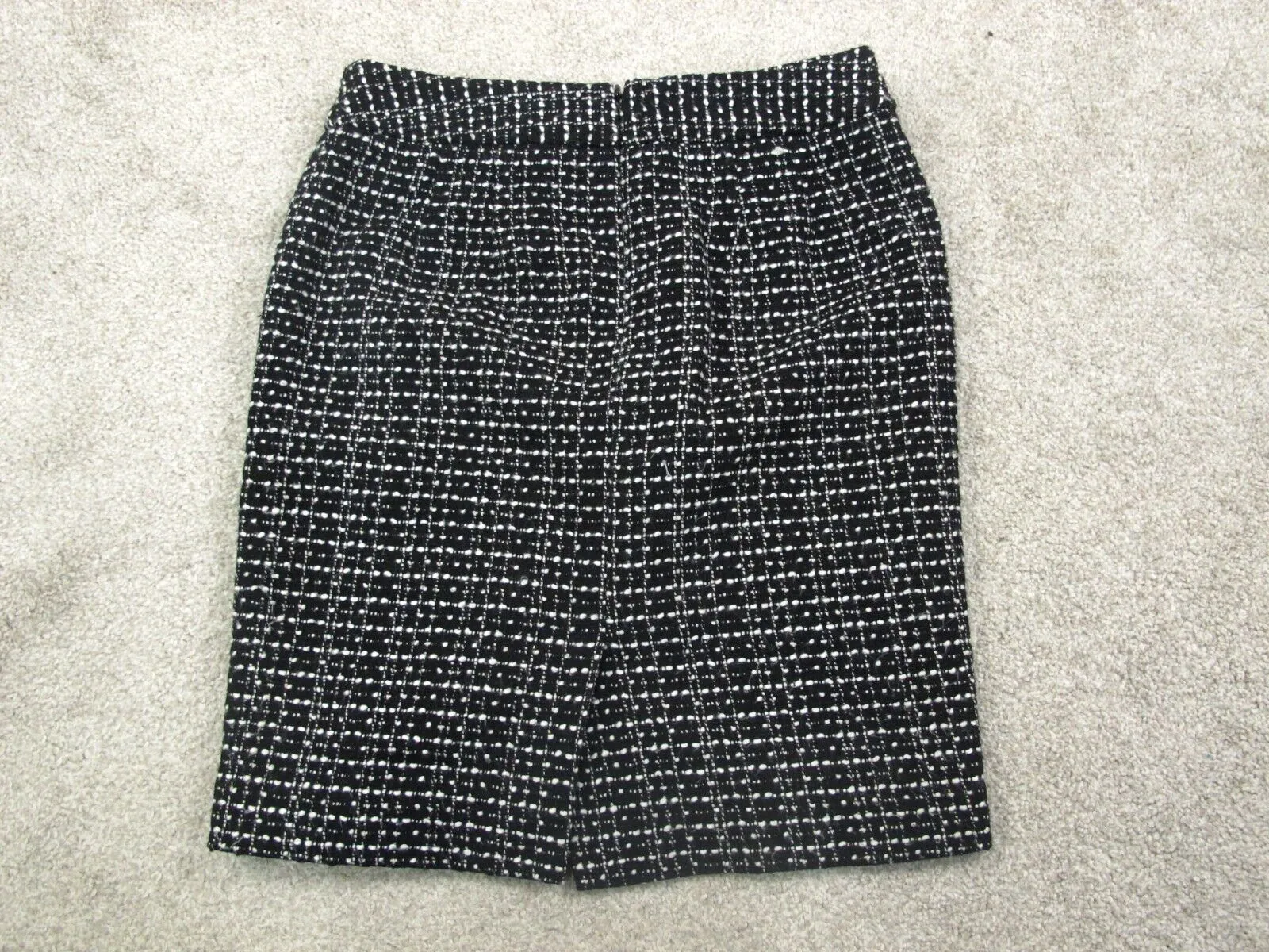 Ann Taylor Womens Straight & Pencil Skirt Knitted Back Zip White Black Size 2P