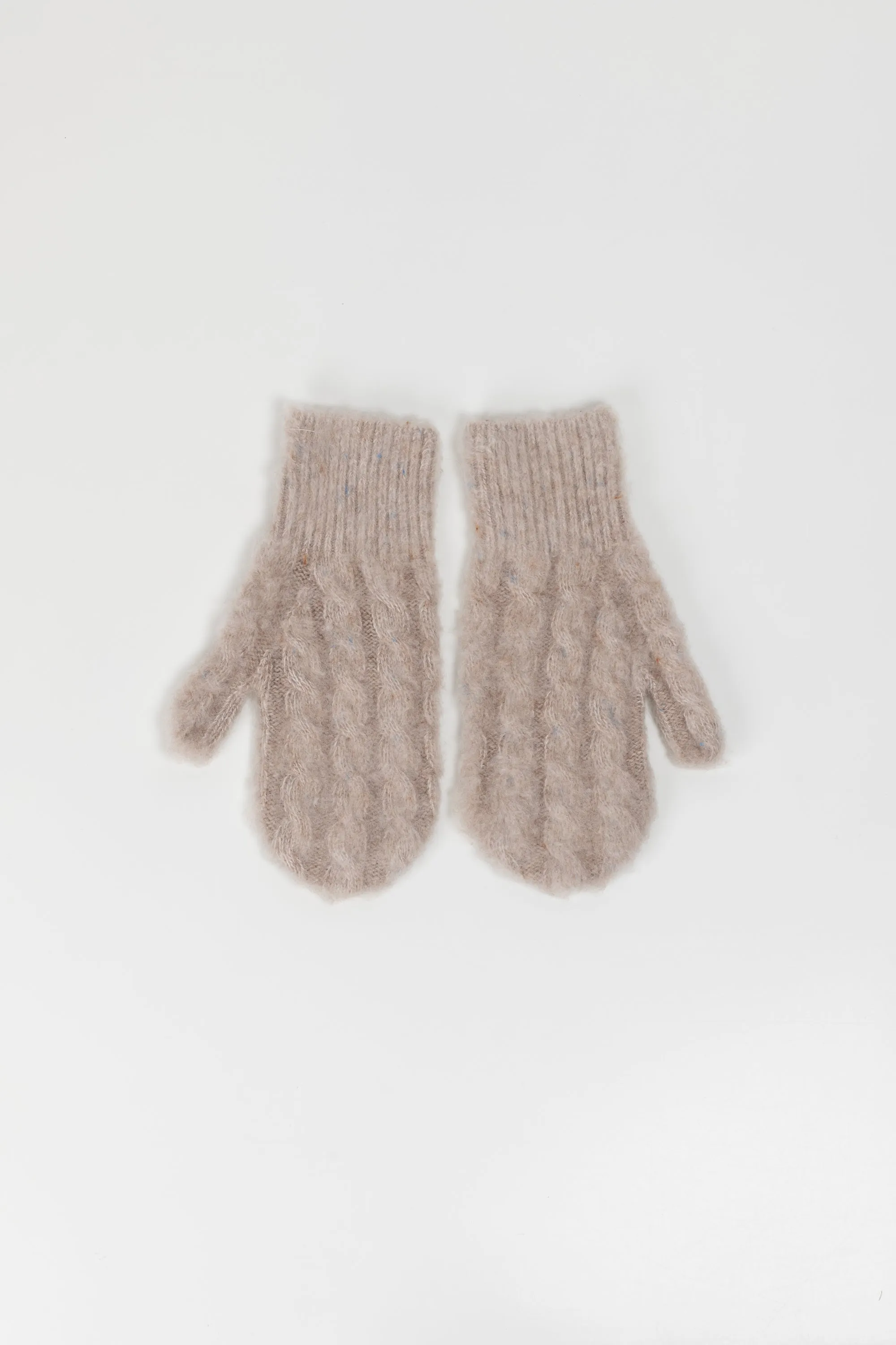 Cable Knit Mittens 29