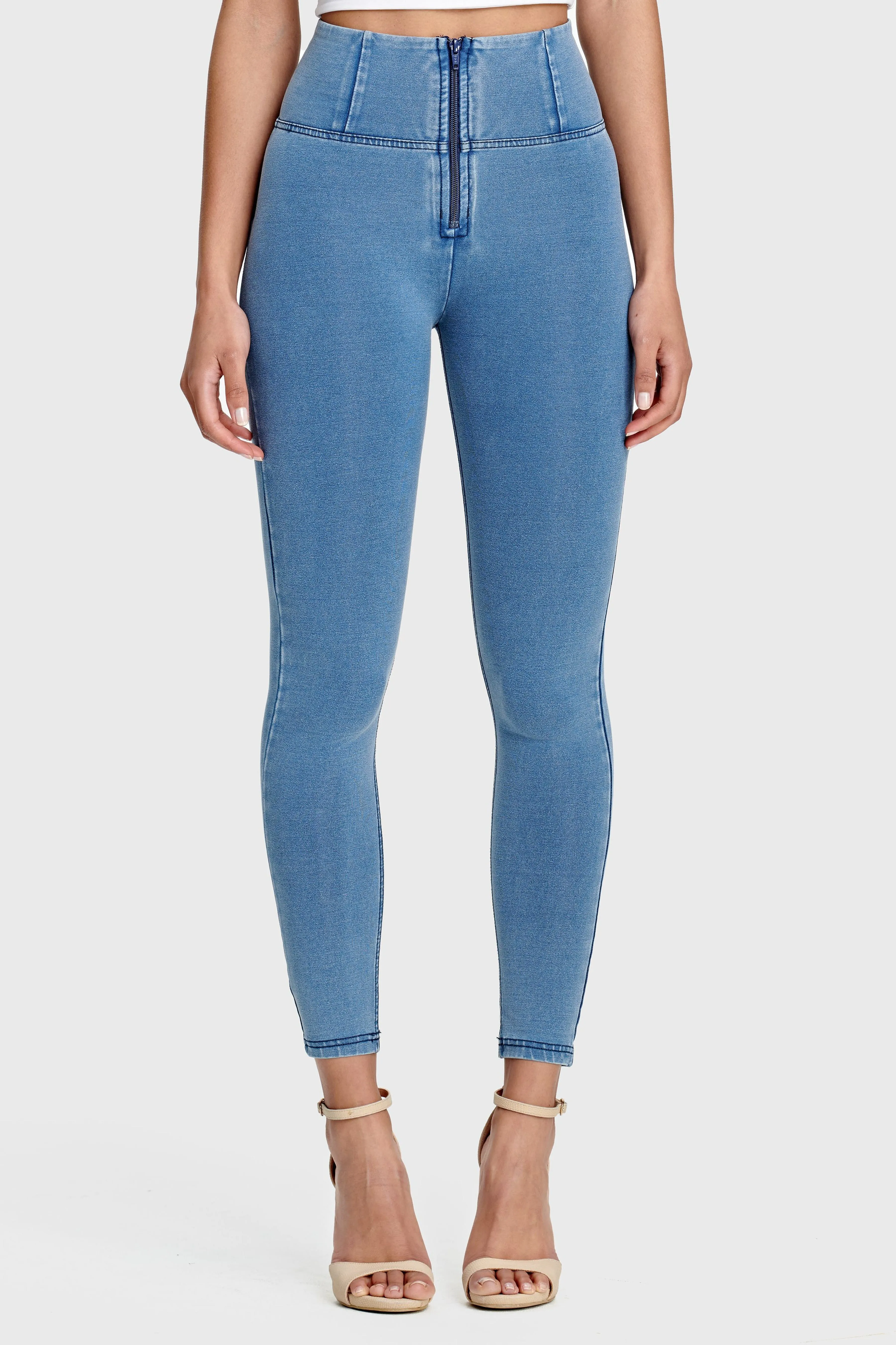 Light Denim High-Rise Ankle Fit Pants with Blue Stitch