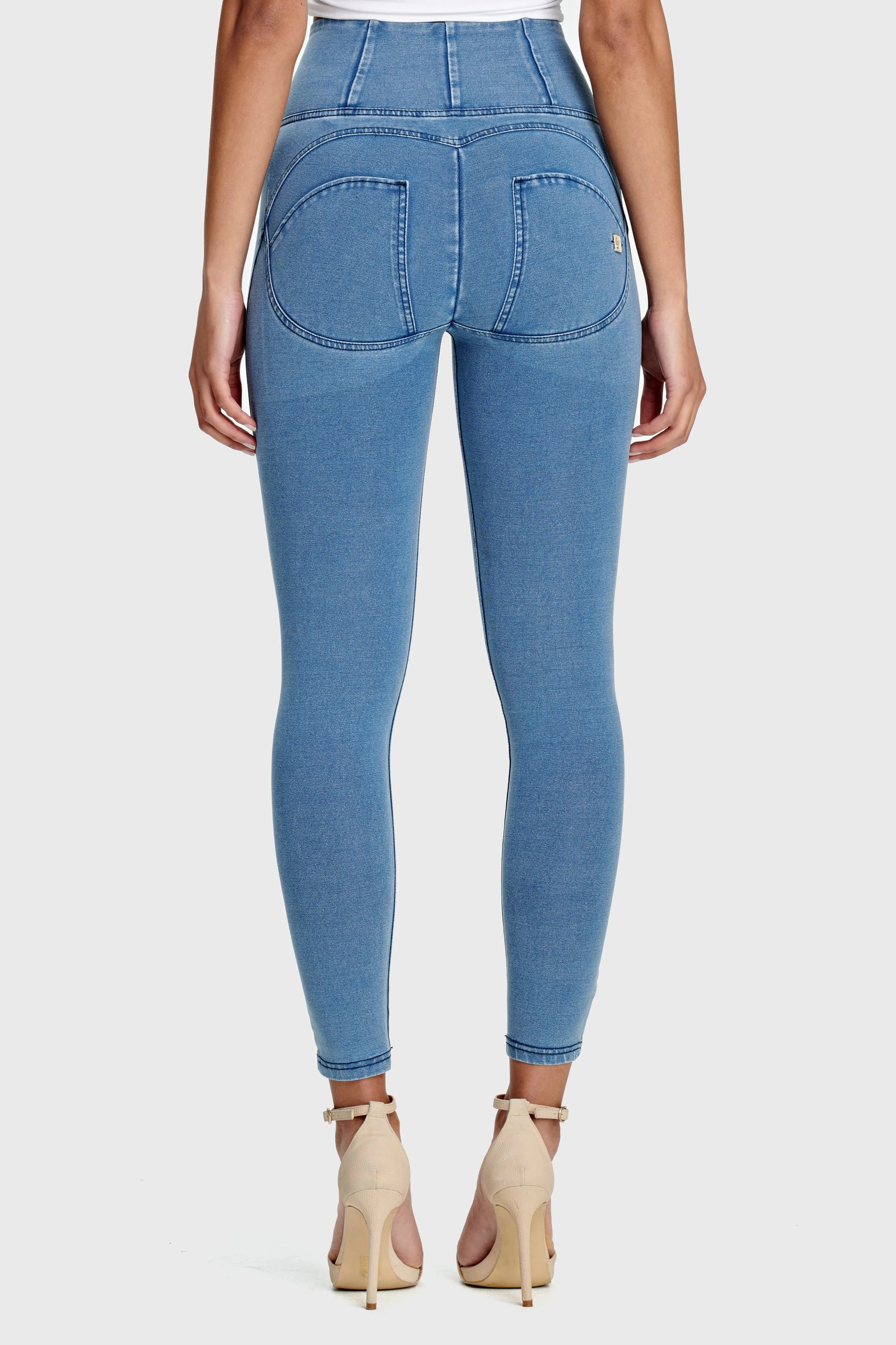 Light Denim High-Rise Ankle Fit Pants with Blue Stitch