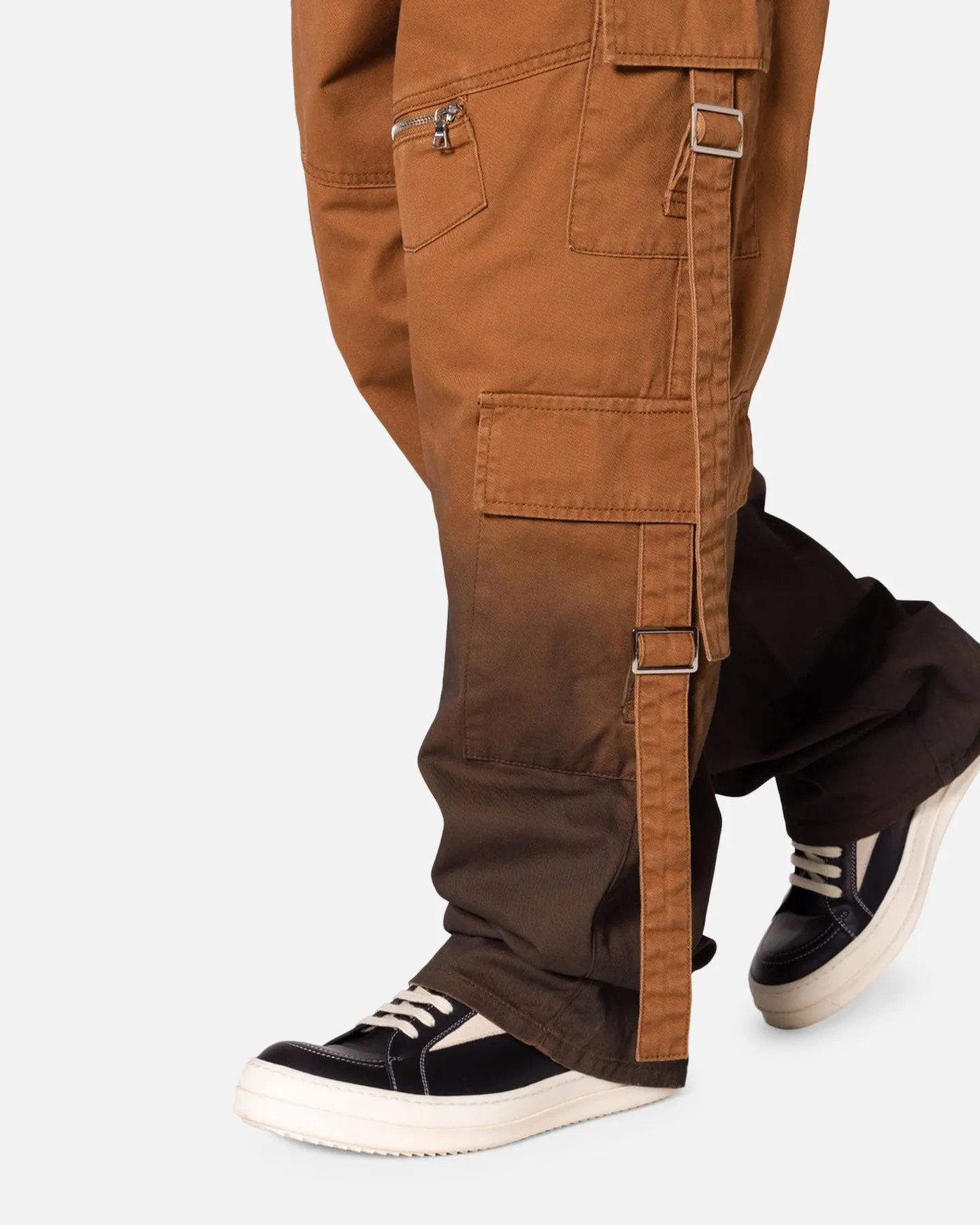 MNML Ultra Baggy Locomotive Denim Pants Brown