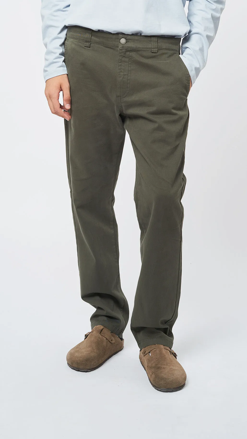 PANTALÓN CHINO SWIFT DARK KHAKI