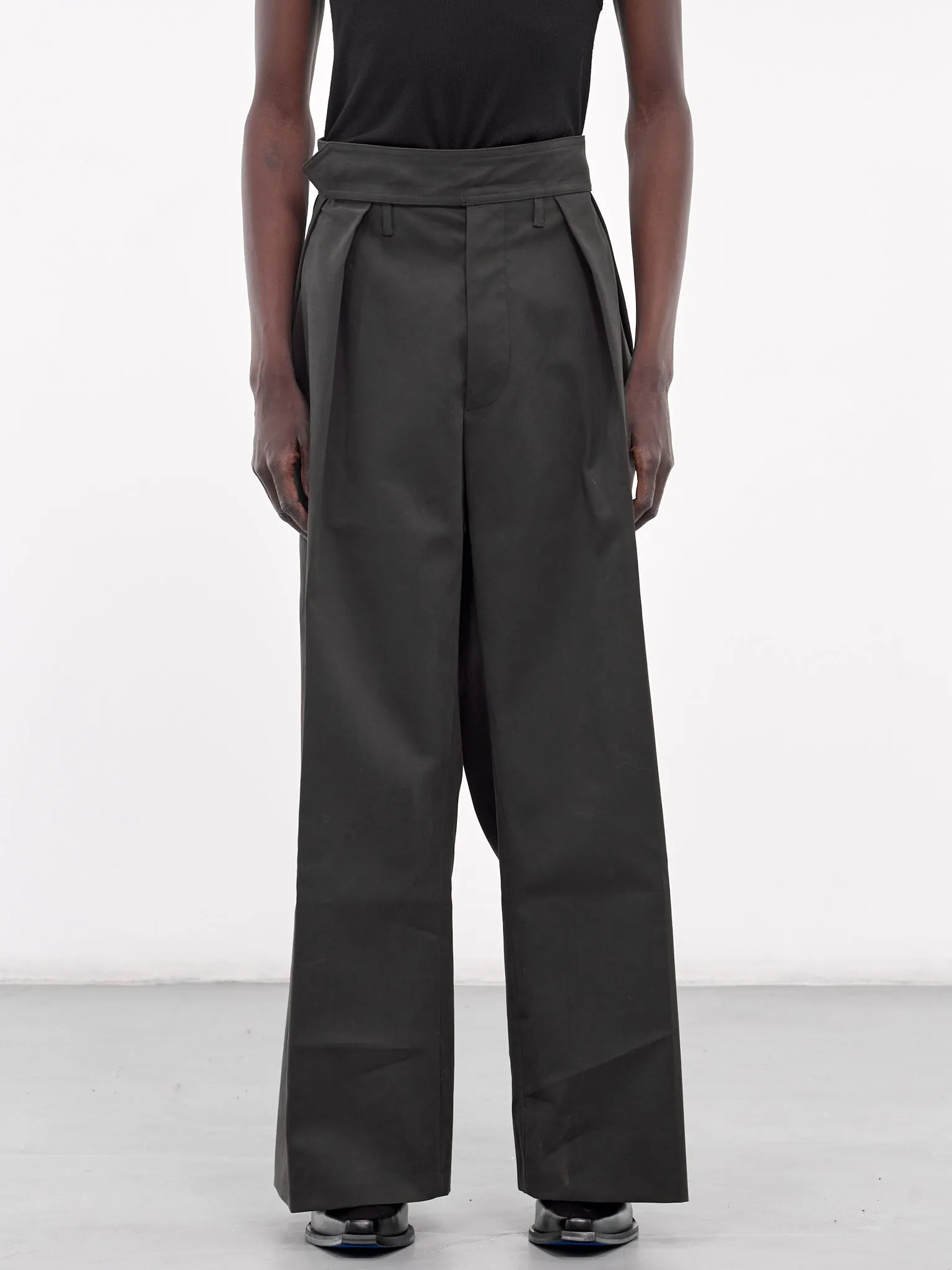 Reich Pleated Trousers (TRS-104-04-NOMAD)