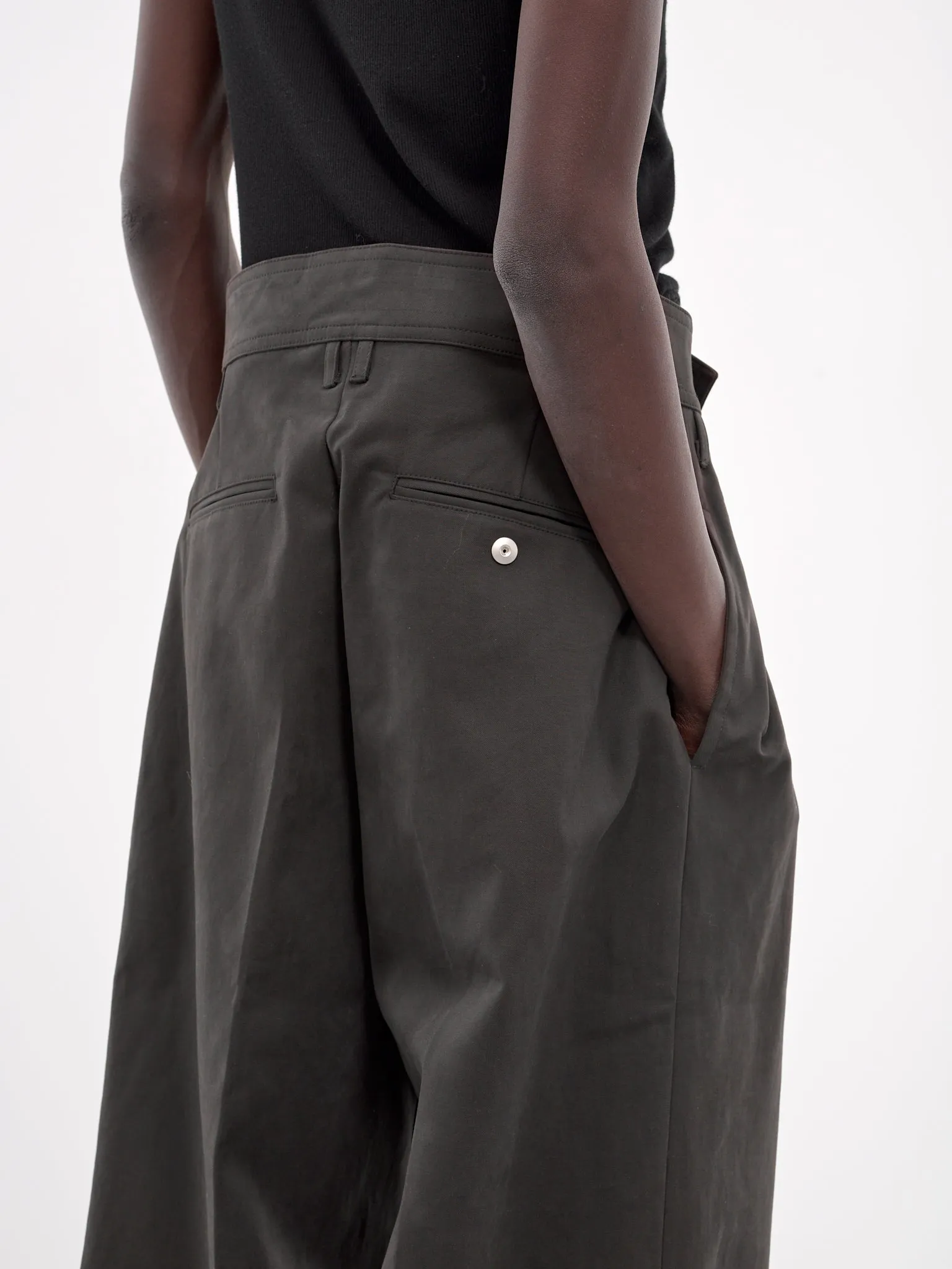 Reich Pleated Trousers (TRS-104-04-NOMAD)