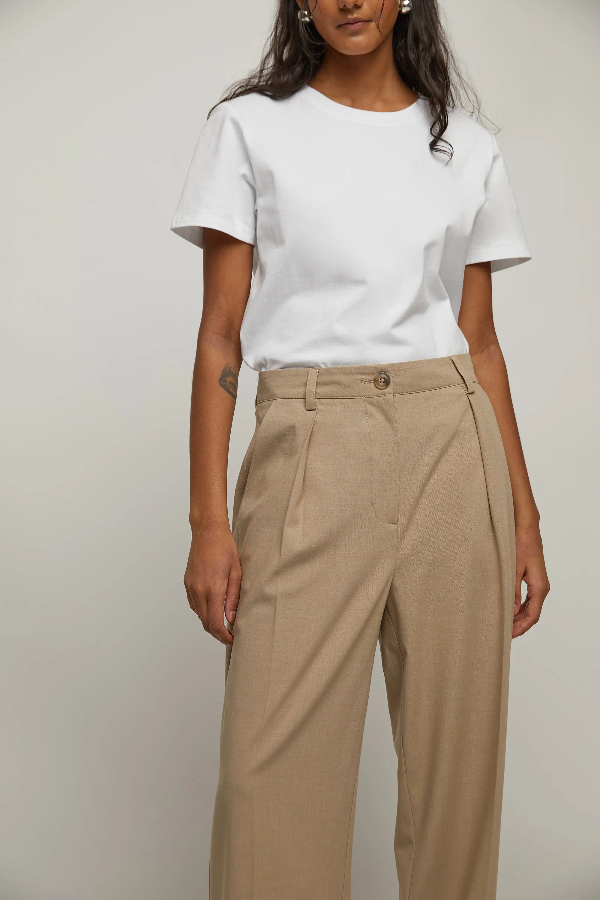 RELAXED FIT STRAIGHT LEG PANT