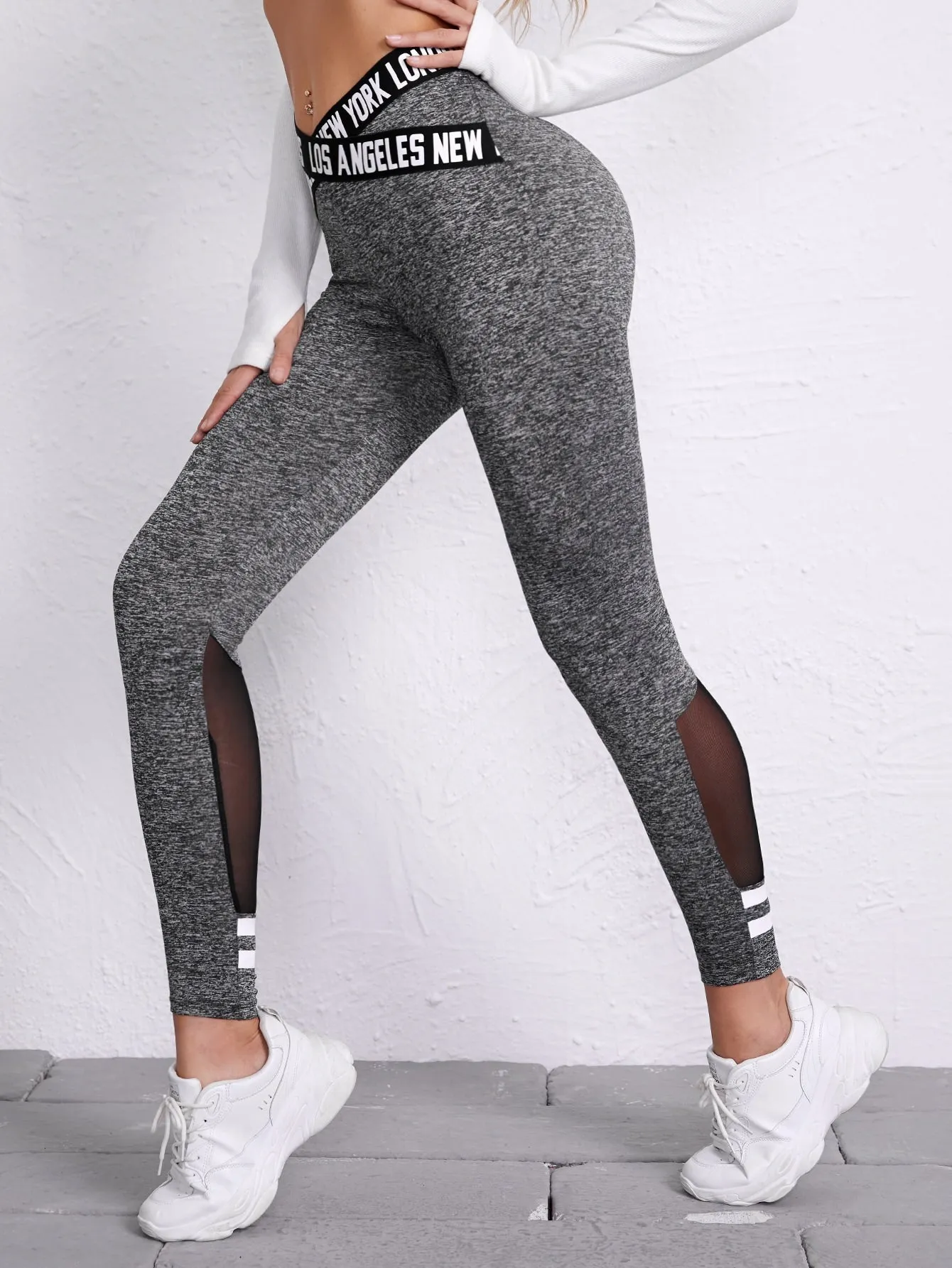 Sporty Letter Tape Cropped Women Leggings