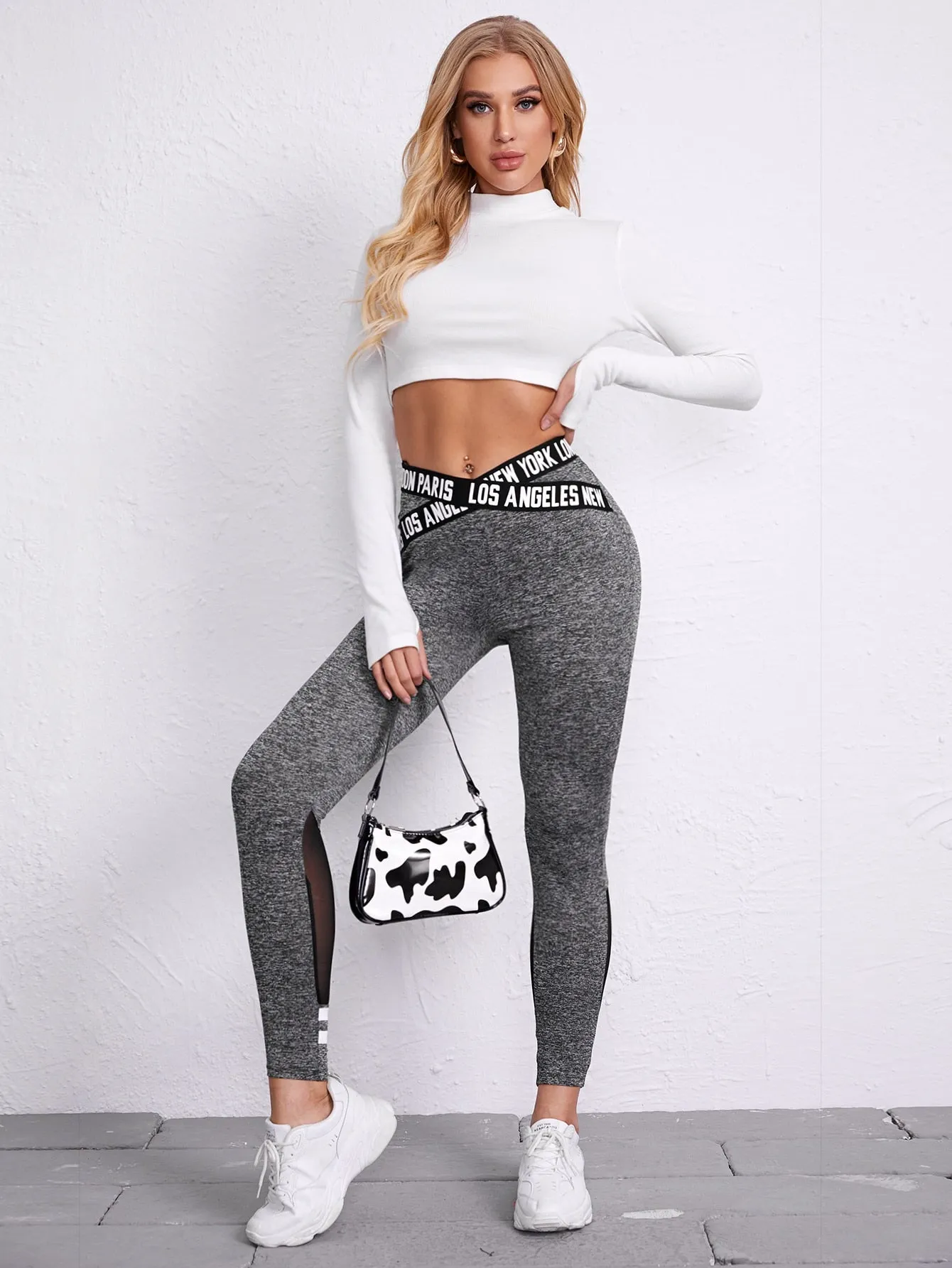 Sporty Letter Tape Cropped Women Leggings