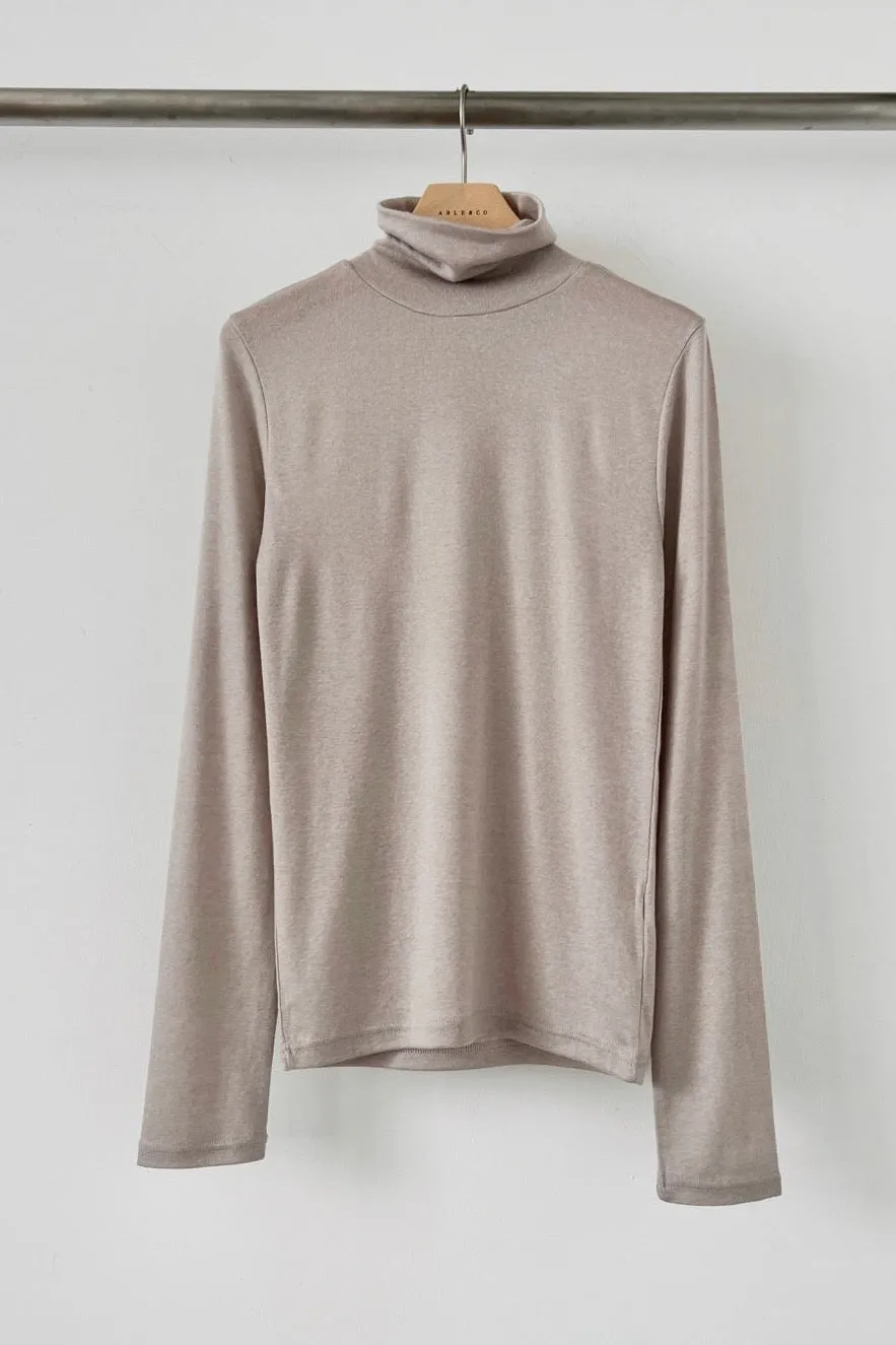 Stretchy Thin Turtleneck