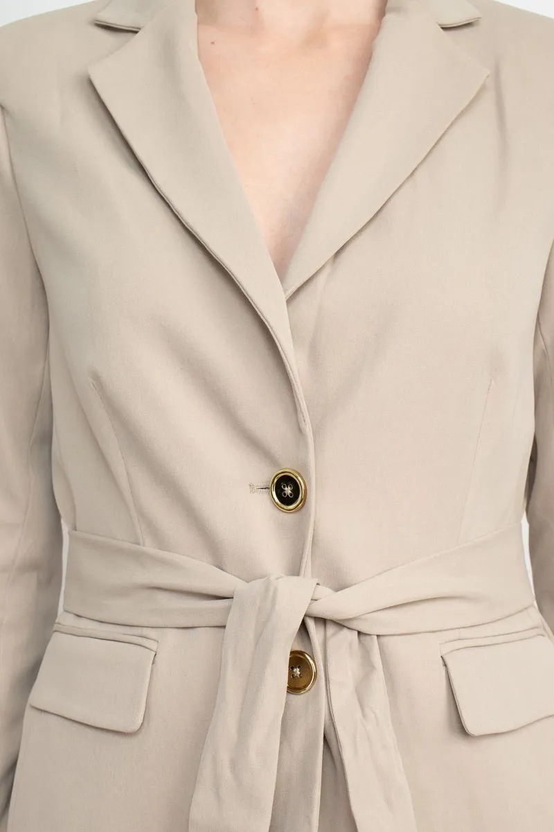 Tahari ASL Shawl Collar Long Sleeves 2 Button Self Waist Tie Jacket With Matching Crepe Pants