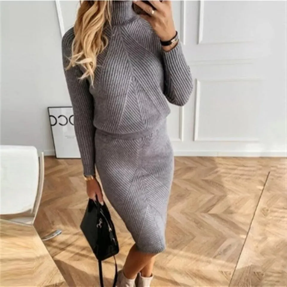 Turtleneck Two-piece Knitted Skirt